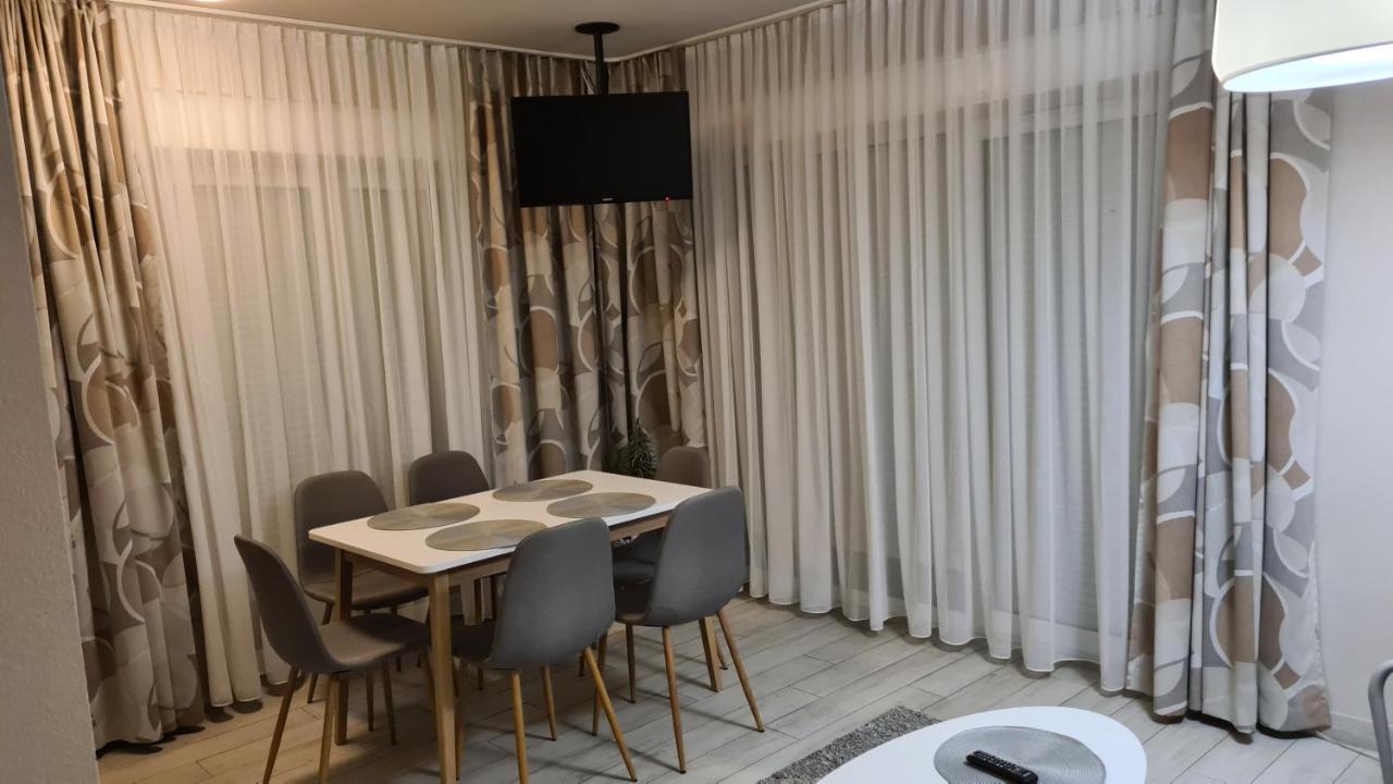 Apartament Czarna Gora B11 Sienna  Kültér fotó